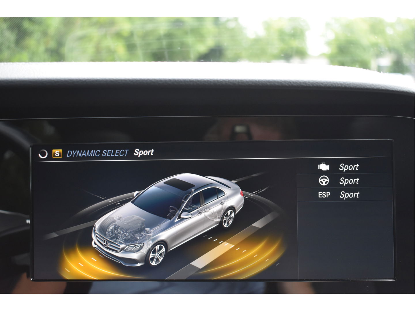 Mercedes-Benz E-Klasse 200 Business Solution AMG | Onderh.historie | Standkachel | Burmester | Sfeerverlichting | Open dak | Carplay | Full LED