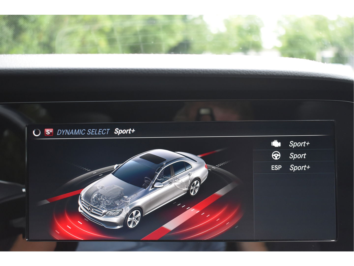 Mercedes-Benz E-Klasse 200 Business Solution AMG | Onderh.historie | Standkachel | Burmester | Sfeerverlichting | Open dak | Carplay | Full LED