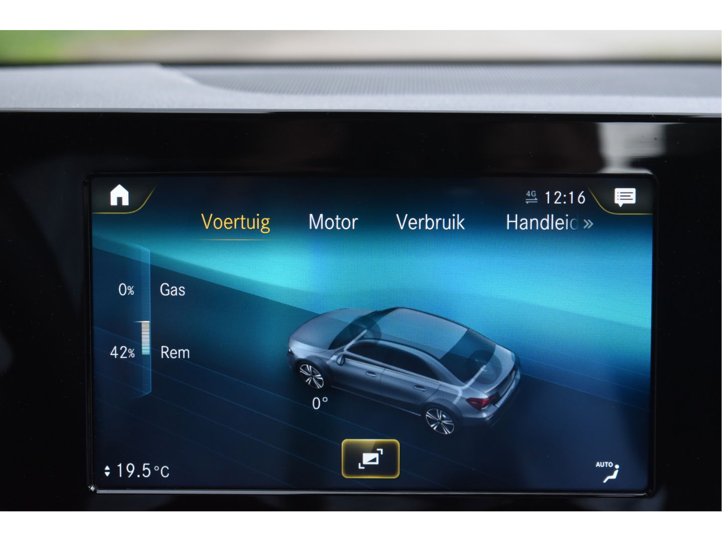 Mercedes-Benz A-Klasse 180 | Virtual Cockpit | Stoelverw | Nav | Cruise Contr | Park.sensoren | Z+W banden | Onderh.historie