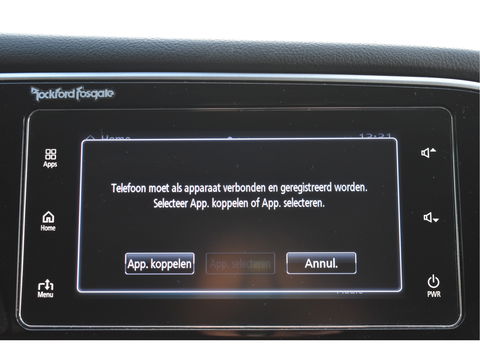 Mitsubishi Outlander 2.0 PHEV Premium 203PK 4WD | NL-Auto | Camera | Trekhaak | Carplay | Standkachel | Keyless | Stoel- & stuurverwarming | Allweathers | LED / Xenon