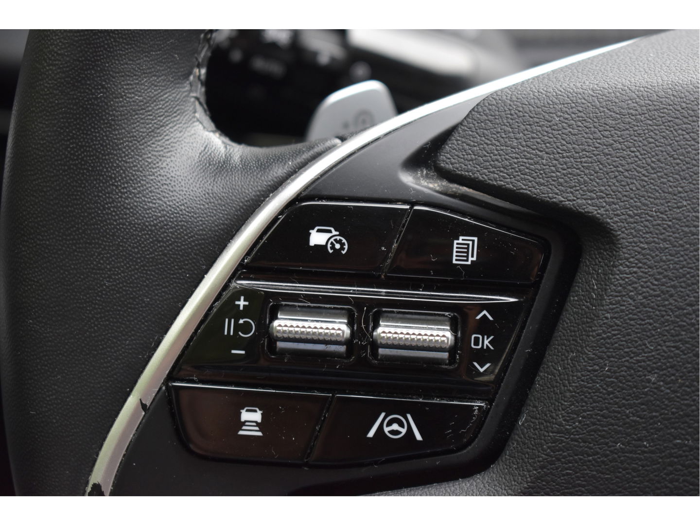 Kia Ev6 Plus 77.4 kWh | 1ste eigenaar | Meridian | Stoelverkoeling | Camera | Carplay | Keyless | Sfeerverlichting