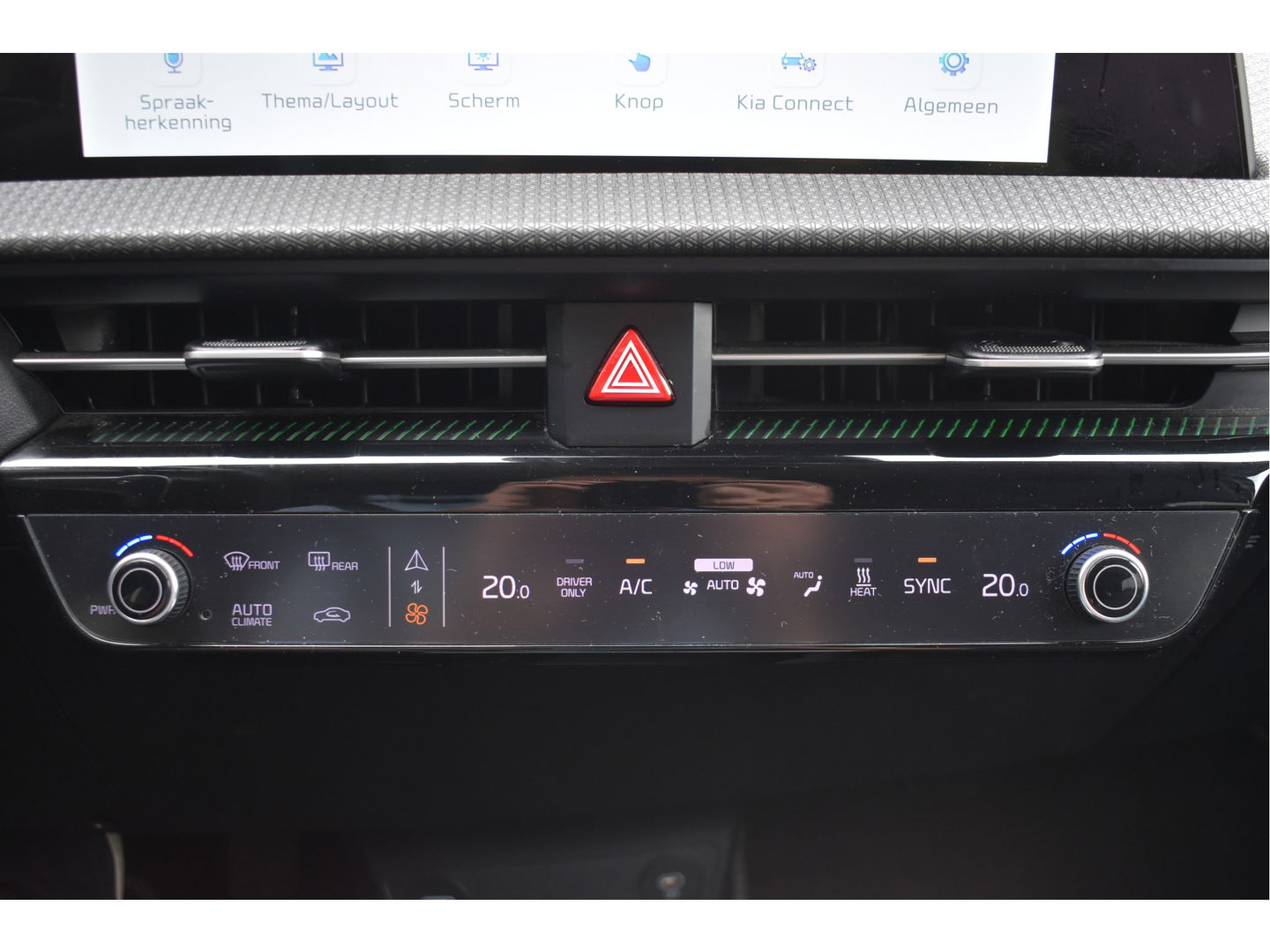 Kia Ev6 Plus 77.4 kWh | 1ste eigenaar | Meridian | Stoelverkoeling | Camera | Carplay | Keyless | Sfeerverlichting