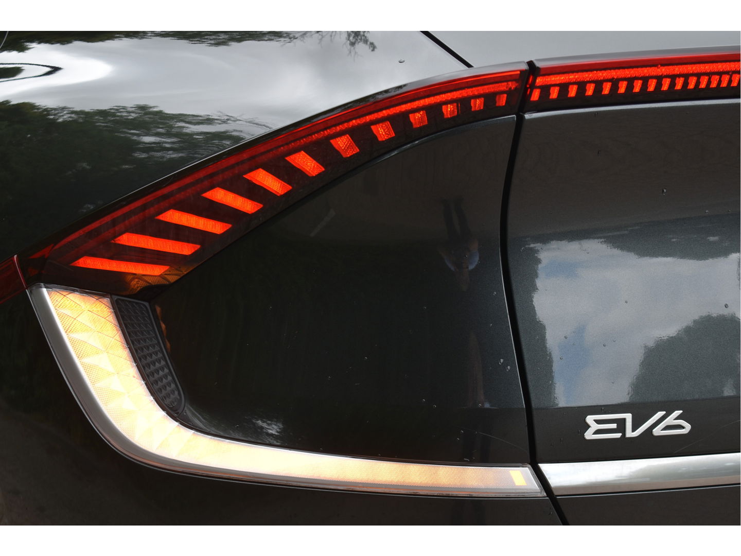 Kia Ev6 Plus 77.4 kWh | 1ste eigenaar | Meridian | Stoelverkoeling | Camera | Carplay | Keyless | Sfeerverlichting