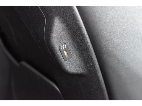 Kia Ev6 Plus 77.4 kWh | 1ste eigenaar | Meridian | Stoelverkoeling | Camera | Carplay | Keyless | Sfeerverlichting