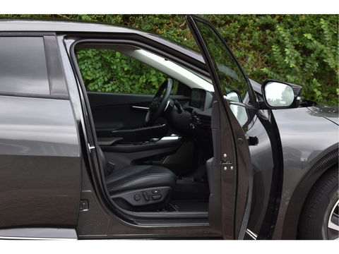 Kia Ev6 Plus 77.4 kWh | 1ste eigenaar | Meridian | Stoelverkoeling | Camera | Carplay | Keyless | Sfeerverlichting