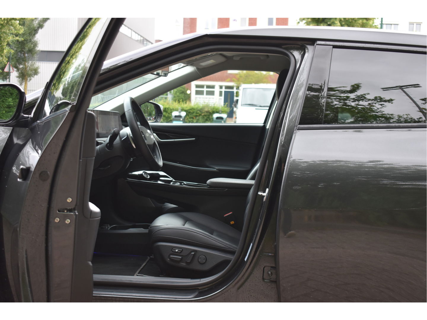 Kia Ev6 Plus 77.4 kWh | 1ste eigenaar | Meridian | Stoelverkoeling | Camera | Carplay | Keyless | Sfeerverlichting