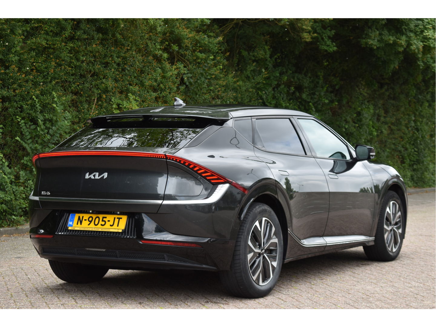 Kia Ev6 Plus 77.4 kWh | 1ste eigenaar | Meridian | Stoelverkoeling | Camera | Carplay | Keyless | Sfeerverlichting