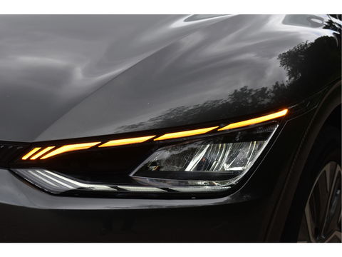 Kia Ev6 Plus 77.4 kWh | 1ste eigenaar | Meridian | Stoelverkoeling | Camera | Carplay | Keyless | Sfeerverlichting