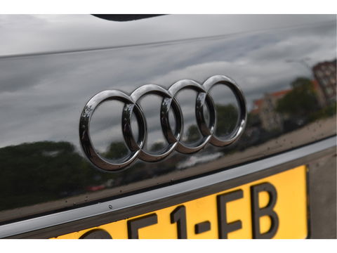 Audi A6 Avant 55 TFSI e quattro Competition 367 PK S-Line 3x | Elekt.haak | Keyless | Open dak | HUD | Carplay | 360 gr.camera | Sfeerverlichting | Full LED | Z+W banden