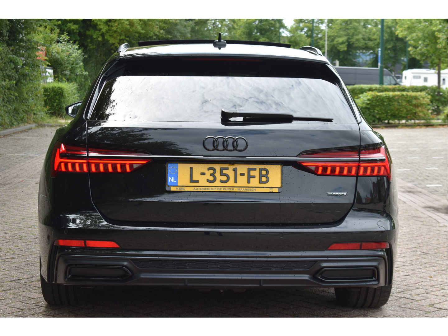Audi A6 Avant 55 TFSI e quattro Competition 367 PK S-Line 3x | Elekt.haak | Keyless | Open dak | HUD | Carplay | 360 gr.camera | Sfeerverlichting | Full LED | Z+W banden