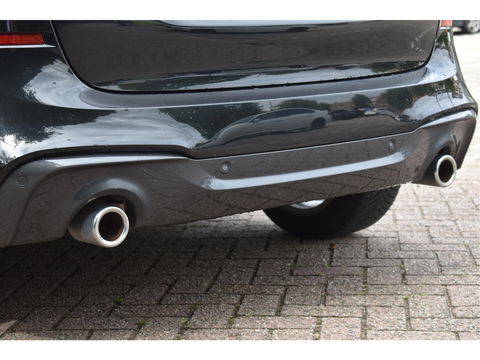 BMW 2 Serie Active Tourer 220i High Executive M-SPORT, VOL, PANO DAK, HEADUP, ADAPT.CC, CAMERA, NAVI, FULL LED, ALLSEASON
