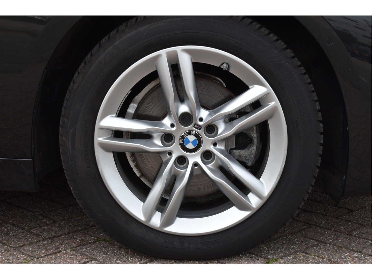 BMW 2 Serie Active Tourer 220i High Executive M-SPORT, VOL, PANO DAK, HEADUP, ADAPT.CC, CAMERA, NAVI, FULL LED, ALLSEASON