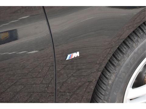 BMW 2 Serie Active Tourer 220i High Executive M-SPORT, VOL, PANO DAK, HEADUP, ADAPT.CC, CAMERA, NAVI, FULL LED, ALLSEASON