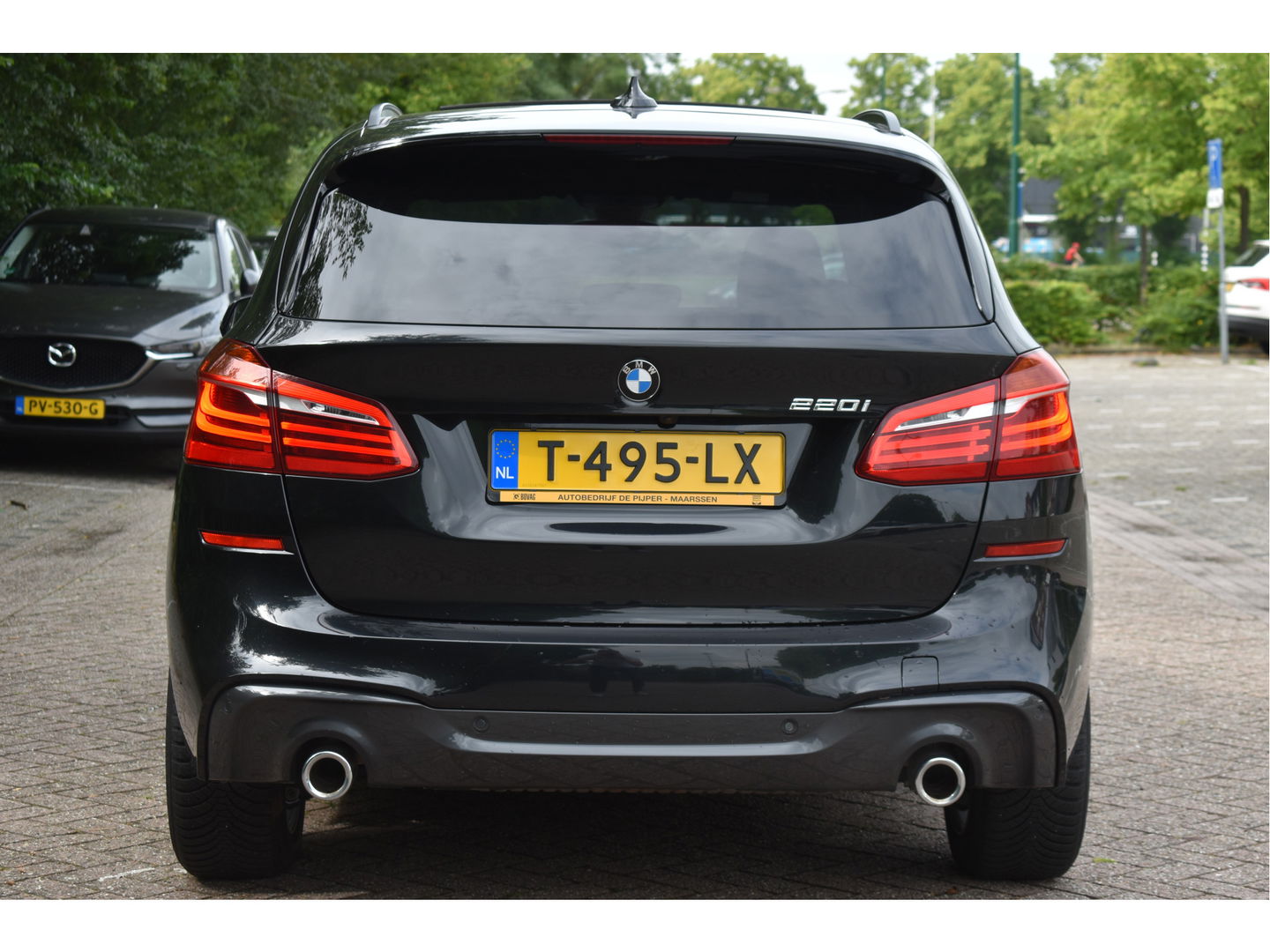 BMW 2 Serie Active Tourer 220i High Executive M-SPORT, VOL, PANO DAK, HEADUP, ADAPT.CC, CAMERA, NAVI, FULL LED, ALLSEASON