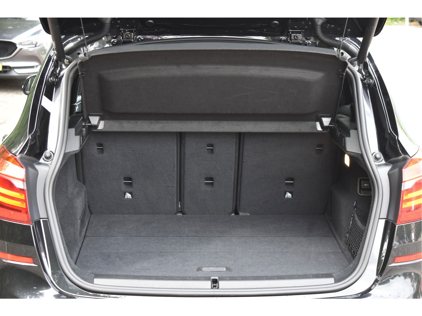 BMW 2 Serie Active Tourer 220i High Executive M-SPORT, VOL, PANO DAK, HEADUP, ADAPT.CC, CAMERA, NAVI, FULL LED, ALLSEASON