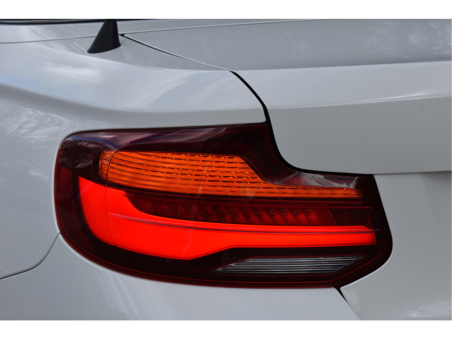 BMW 2 Serie Cabrio 218i High Executive M-Sport 4-Cilinder! | Keyless | Harman/Kardon | DAB | Stoelverw | M-Stoelen | Full LED | LM-Velgen