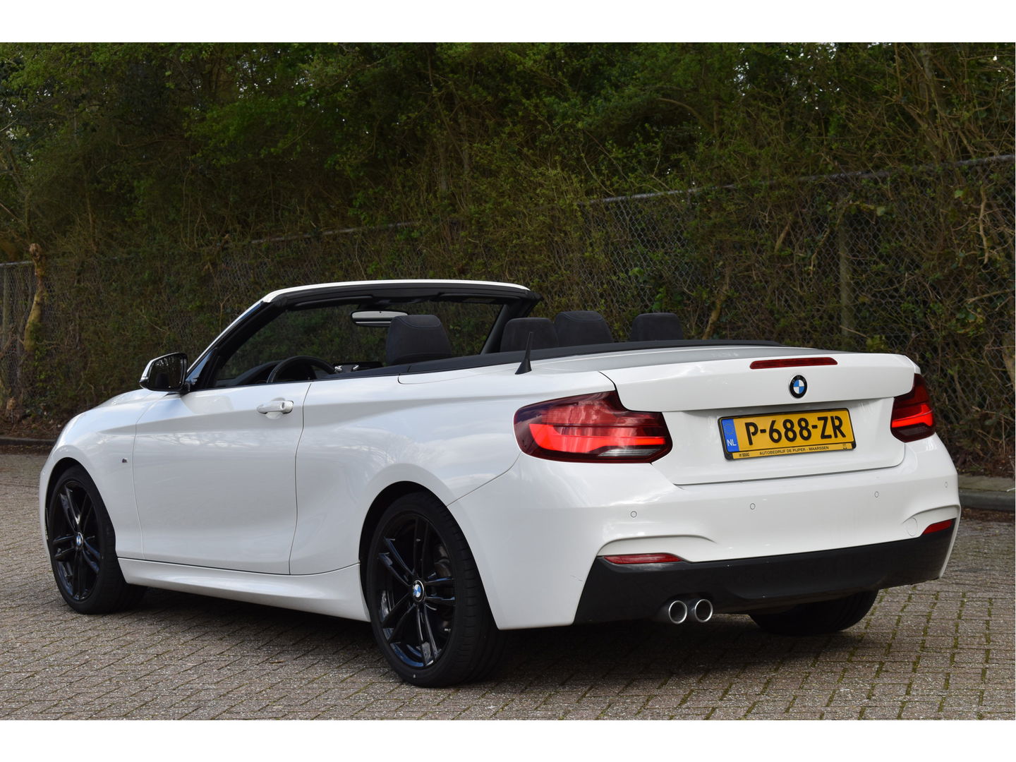 BMW 2 Serie Cabrio 218i High Executive M-Sport 4-Cilinder! | Keyless | Harman/Kardon | DAB | Stoelverw | M-Stoelen | Full LED | LM-Velgen