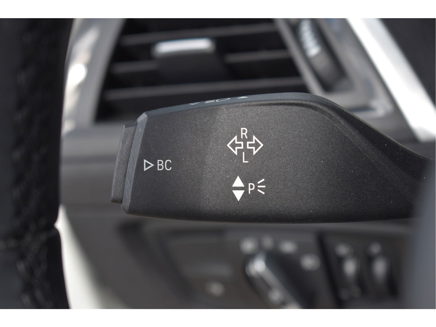 BMW 2 Serie Cabrio 218i High Executive M-Sport 4-Cilinder! | Keyless | Harman/Kardon | DAB | Stoelverw | M-Stoelen | Full LED | LM-Velgen