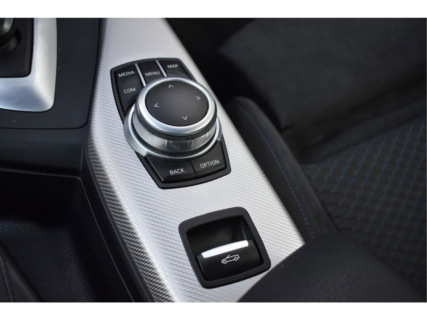 BMW 2 Serie Cabrio 218i High Executive M-Sport 4-Cilinder! | Keyless | Harman/Kardon | DAB | Stoelverw | M-Stoelen | Full LED | LM-Velgen