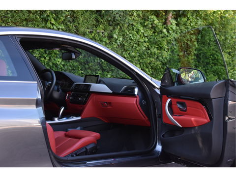 BMW 4 Serie Coupé 420i High Executive Sport Line | NL-Auto | Headup | Harman/Kardon | DAB | Camera | Vol Leder | Full LED | Onderh.historie