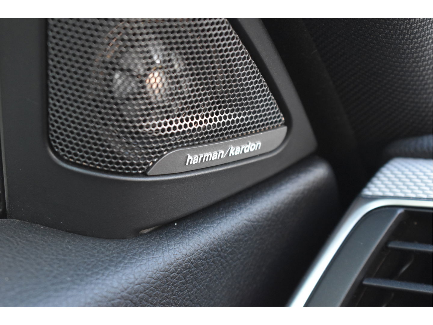 BMW 4 Serie Coupé 420i High Executive Sport Line | NL-Auto | Headup | Harman/Kardon | DAB | Camera | Vol Leder | Full LED | Onderh.historie