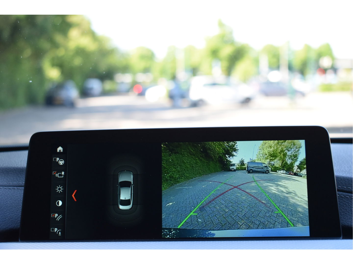 BMW 4 Serie Coupé 420i High Executive Sport Line | NL-Auto | Headup | Harman/Kardon | DAB | Camera | Vol Leder | Full LED | Onderh.historie