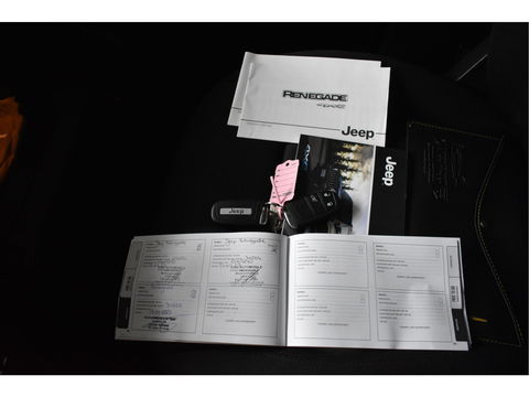 Jeep Renegade 4xe 190 Plug-in Hybrid Electric S,NIEUWPRIJS EUR 48000,BOEKJES,NAP EN ONDERHOUDSHISTORIE