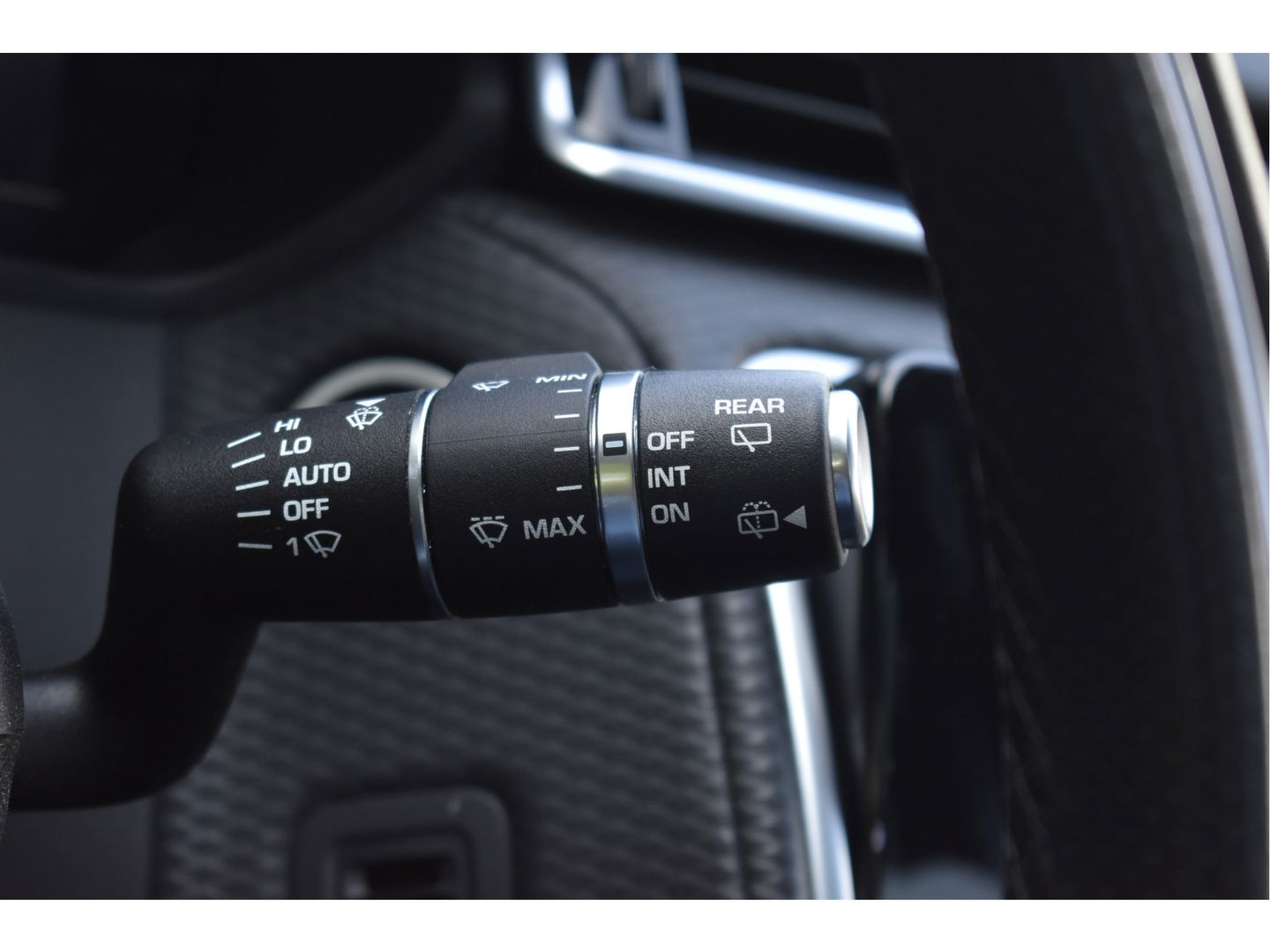 Land Rover Range Rover Velar 2.0 P250 Turbo AWD R-Dynamic Drive Pro Pack | Keyless | Digitale tellers | Pano.dak | Carplay | Adapt.CC | Camera | Meridian | Elekt.stoelen