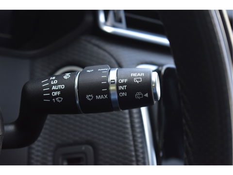 Land Rover Range Rover Velar 2.0 P250 Turbo AWD R-Dynamic Drive Pro Pack | Keyless | Digitale tellers | Pano.dak | Carplay | Adapt.CC | Camera | Meridian | Elekt.stoelen