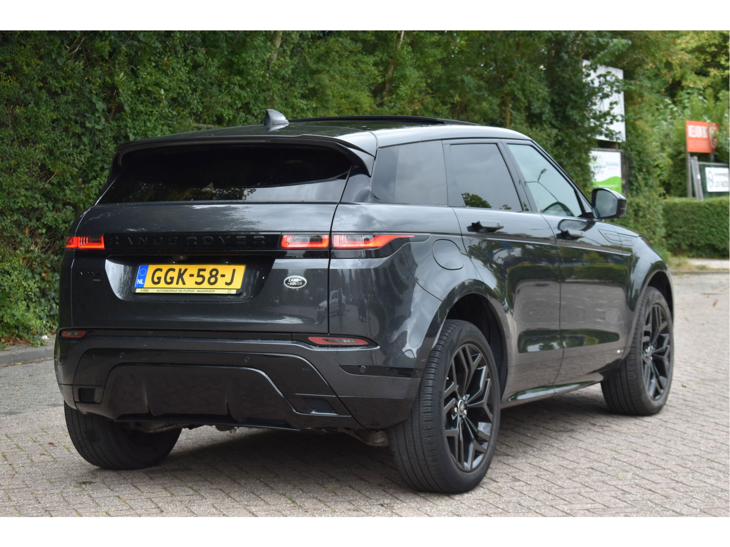 Land Rover Range Rover Evoque AUTOBIOGRAPHY 1.5 P300e AWD R-Dynamic SE 309 pk | Open dak | 360 gr.camera | Keyless | Elekt.stoelen | Carplay | Full LED | 20" Velgen