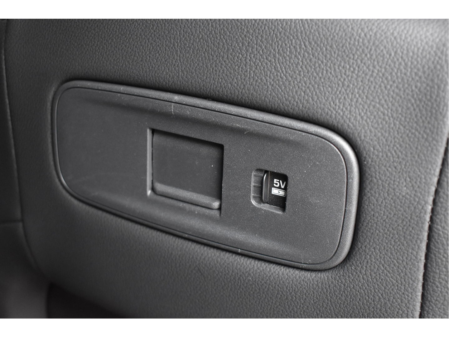 Land Rover Range Rover Evoque AUTOBIOGRAPHY 1.5 P300e AWD R-Dynamic SE 309 pk | Open dak | 360 gr.camera | Keyless | Elekt.stoelen | Carplay | Full LED | 20" Velgen