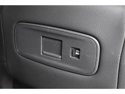 Land Rover Range Rover Evoque AUTOBIOGRAPHY 1.5 P300e AWD R-Dynamic SE 309 pk | Open dak | 360 gr.camera | Keyless | Elekt.stoelen | Carplay | Full LED | 20" Velgen