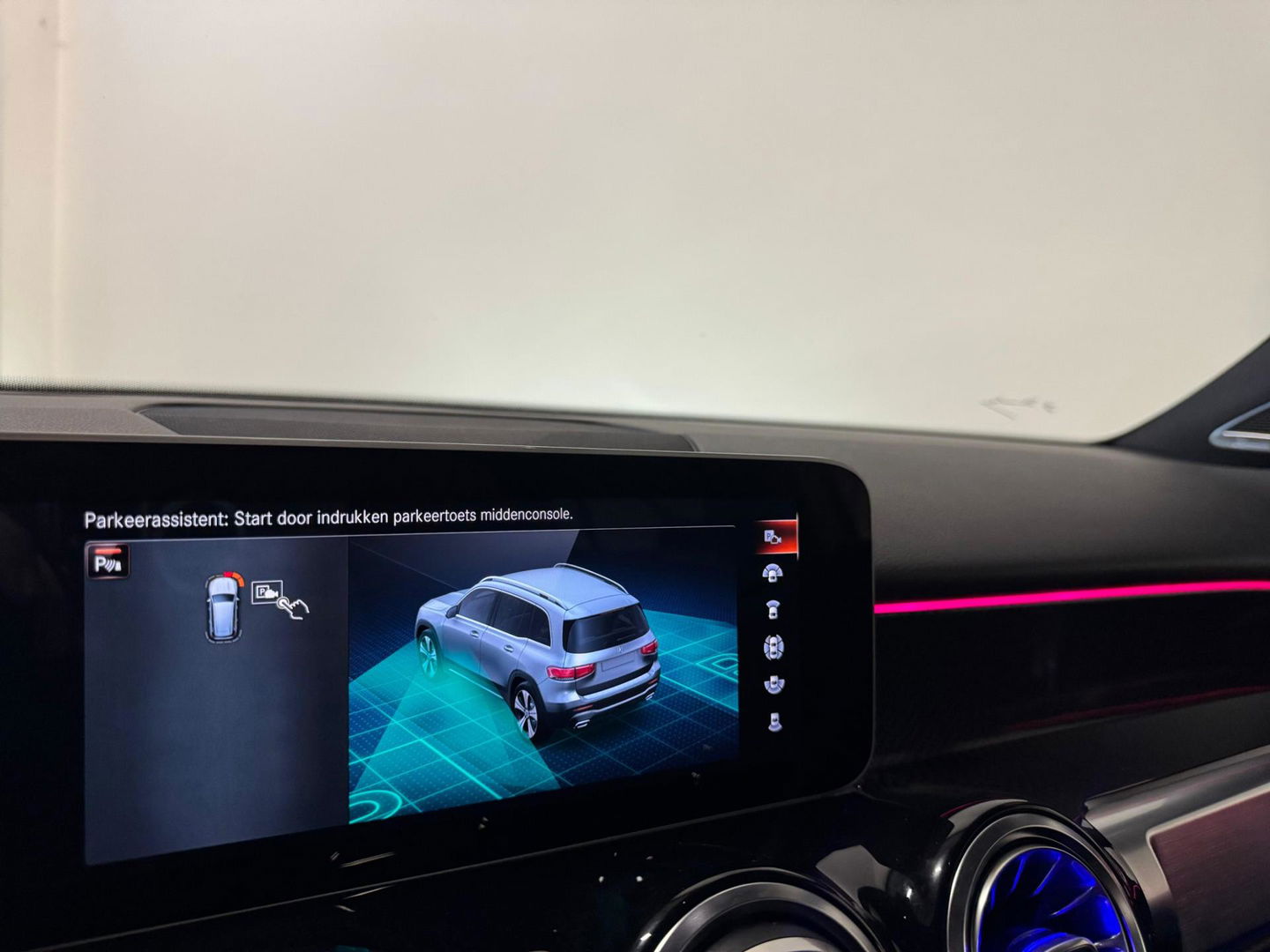 Mercedes-Benz GLB 250 4MATIC AMG PANO MEMORY VOL'