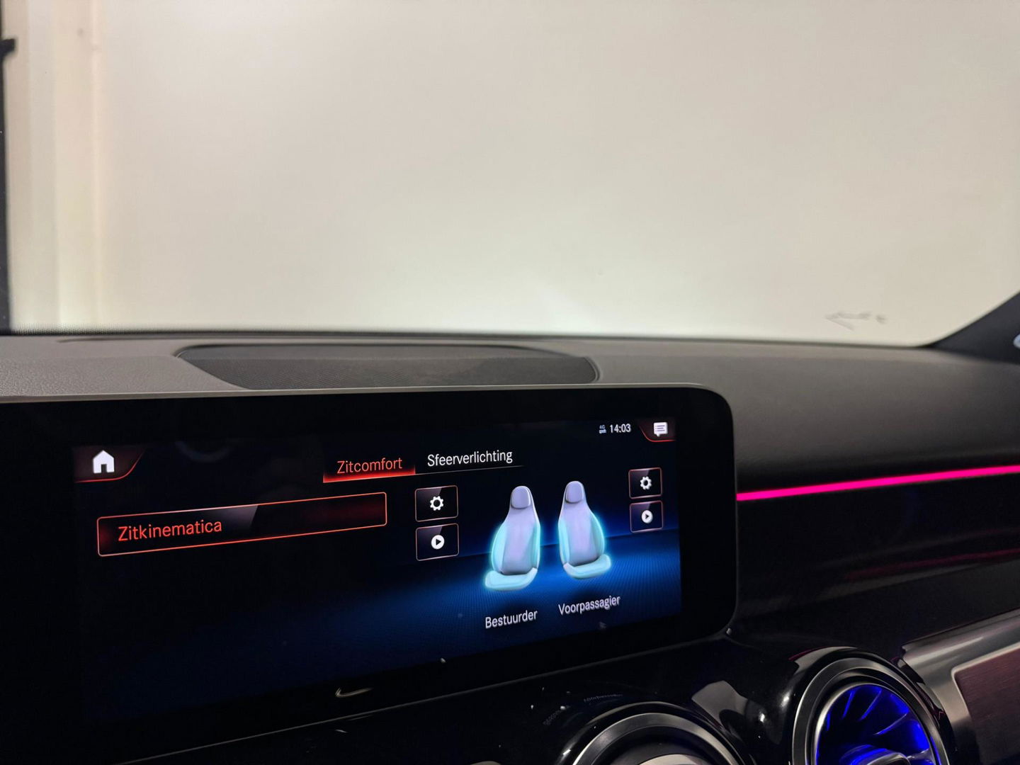 Mercedes-Benz GLB 250 4MATIC AMG PANO MEMORY VOL'