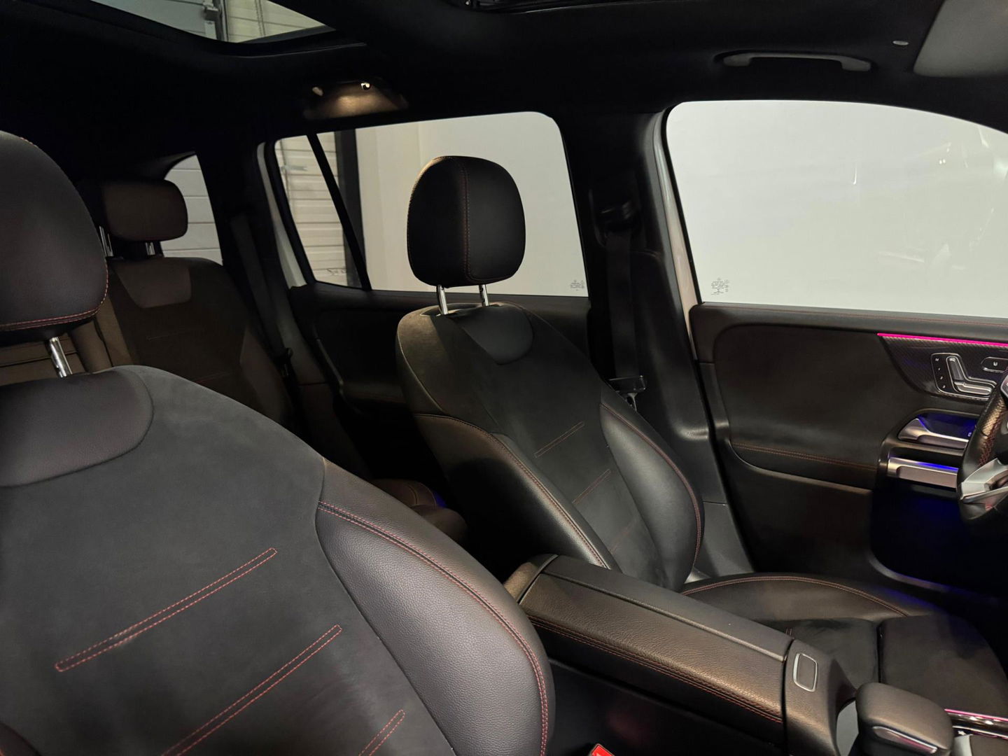 Mercedes-Benz GLB 250 4MATIC AMG PANO MEMORY VOL'