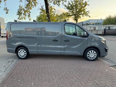 Opel Vivaro 1.6 CDTI 125pk L2 H1 Euro6 Sport Edition EcoFlex 139.000km Airco,Navigatie,Camera