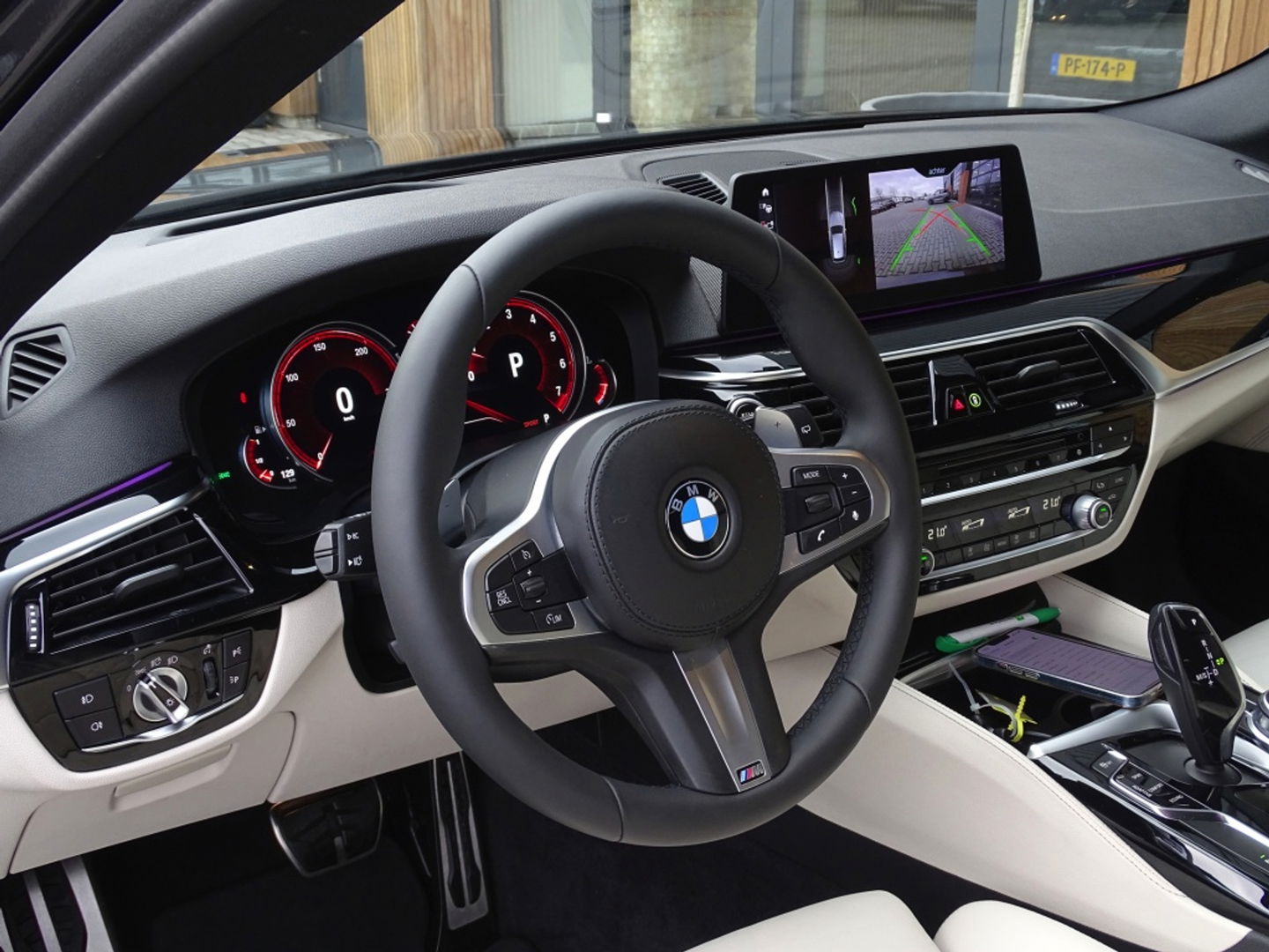 BMW 5 Serie touring 540i 340PK / Individual / M-Sport / LED / 2018 /