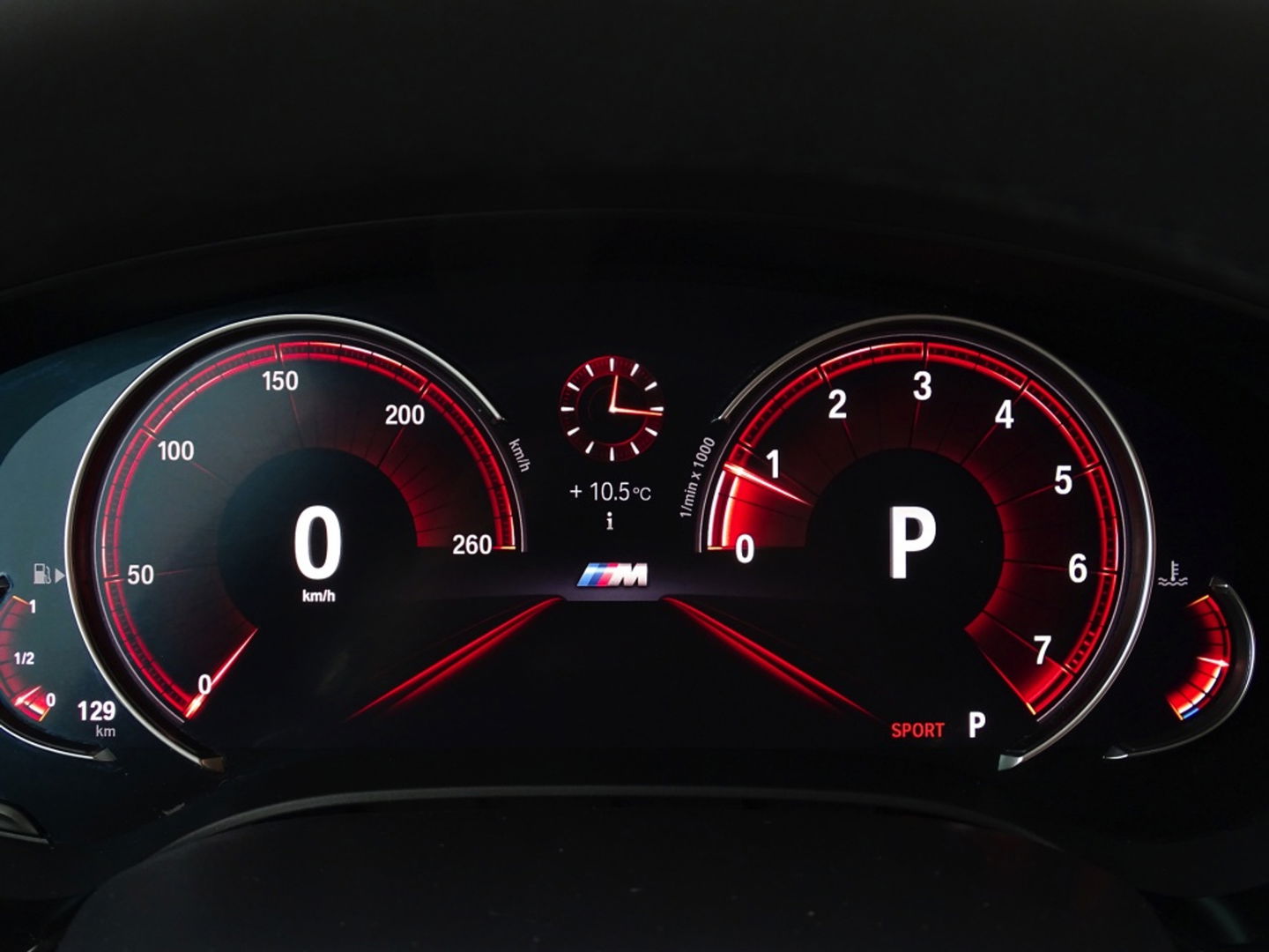 BMW 5 Serie touring 540i 340PK / Individual / M-Sport / LED / 2018 /