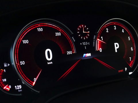 BMW 5 Serie touring 540i 340PK / Individual / M-Sport / LED / 2018 /