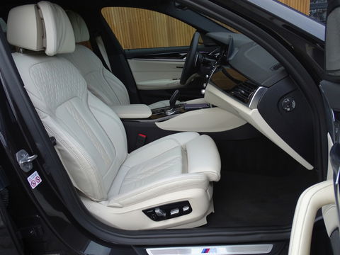 BMW 5 Serie touring 540i 340PK / Individual / M-Sport / LED / 2018 /