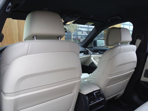 BMW 5 Serie touring 540i 340PK / Individual / M-Sport / LED / 2018 /