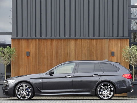 BMW 5 Serie touring 540i 340PK / Individual / M-Sport / LED / 2018 /