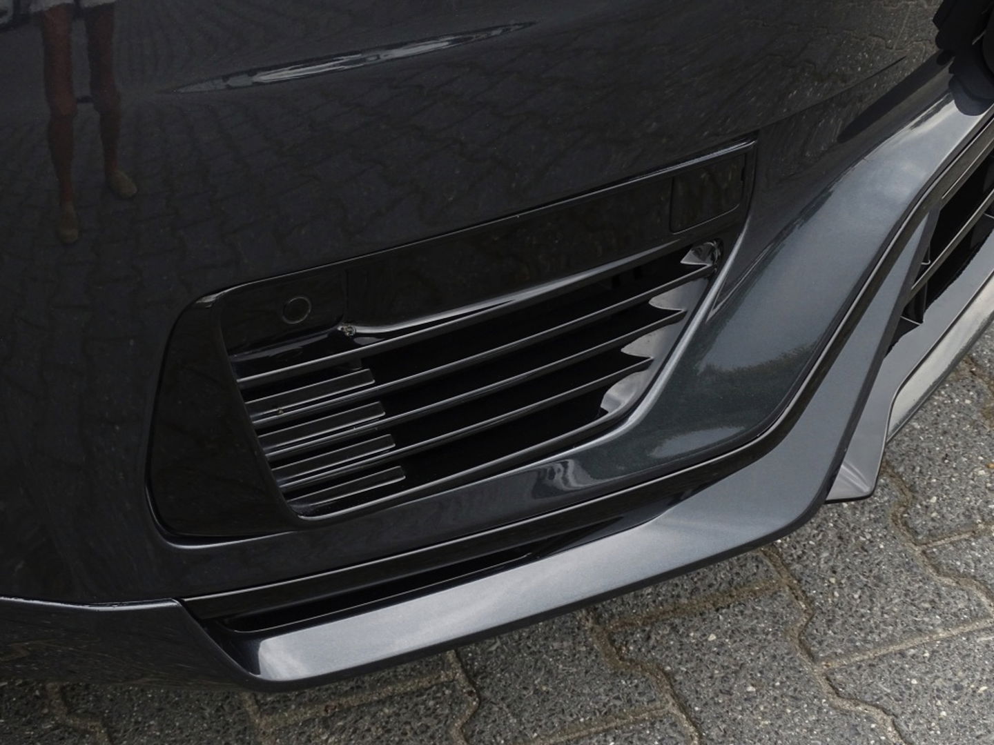 Volvo XC90 T8 408PK AWD R-Design / 2019 / LED
