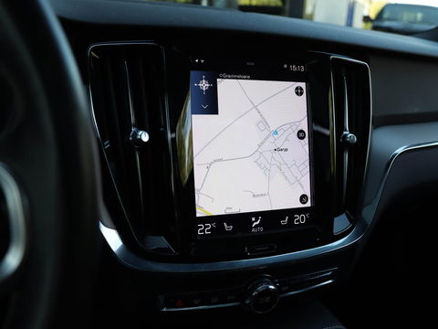 Volvo V60 2.0 T8 Recharge AWD R-Design Trekhaak HUD Harman Kardon Panodak