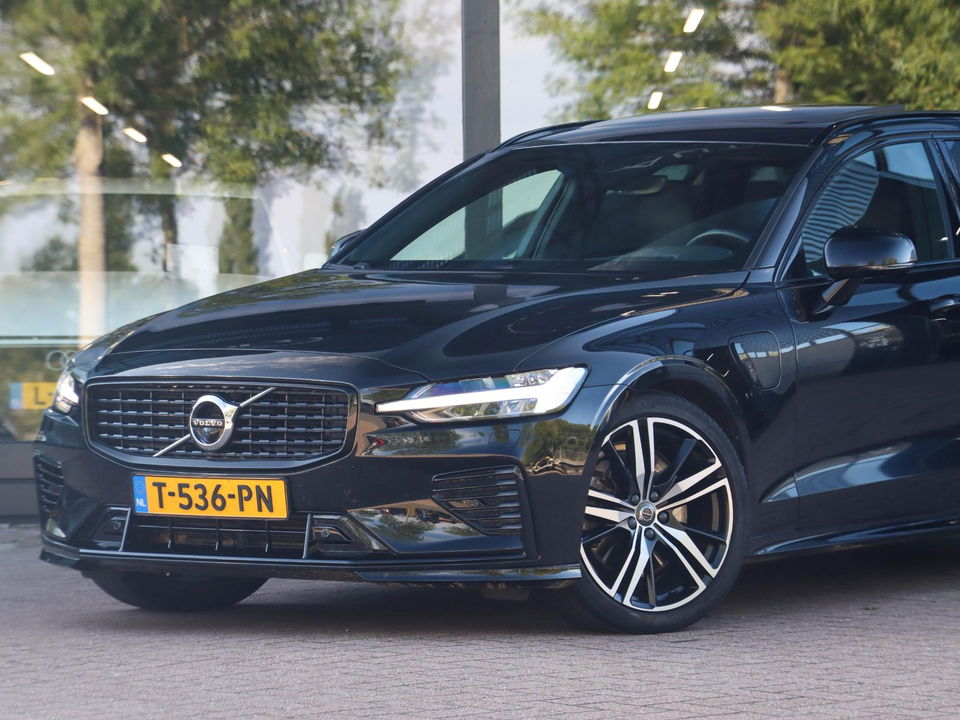 Volvo V60 2.0 T8 Recharge AWD R-Design Trekhaak HUD Harman Kardon Panodak