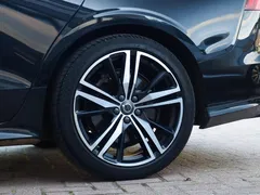 Volvo V60 2.0 T8 Recharge AWD R-Design Trekhaak HUD Harman Kardon Panodak
