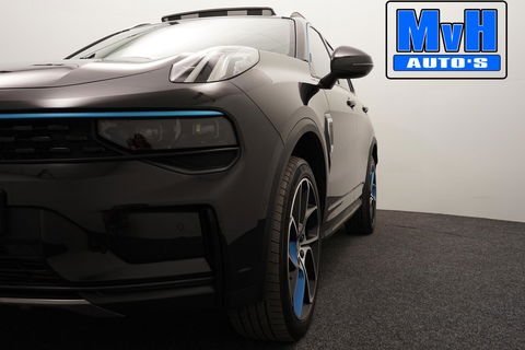 Lynk & Co 01 1.5 Plug-in Hybride|ZWARTE.HEMEL|360ÂșCAM|PANO|NAP