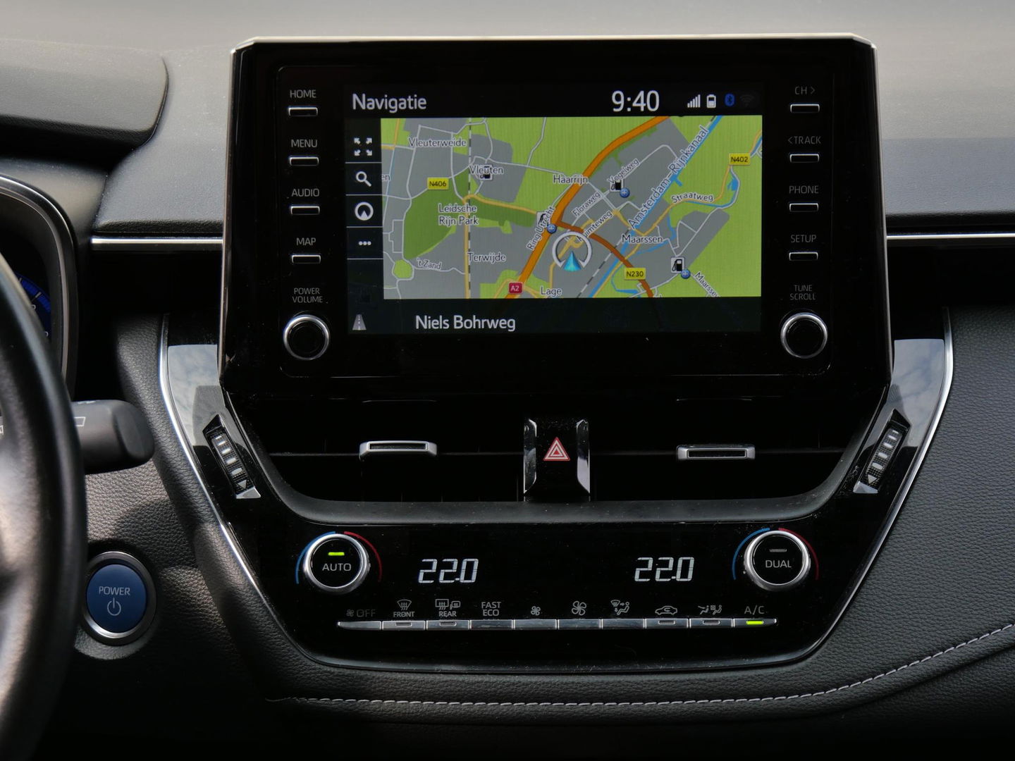 Toyota Corolla Touring Sports 1.8 HYBRID DYNAMIC/ PDC V+A/ CARPLAY/ MANHATTAN GREY
