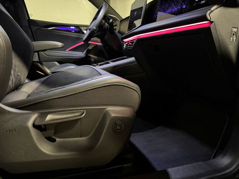 Volkswagen Tiguan 1.5 eTSI R-Line Edition PANO KEYLESS CAM