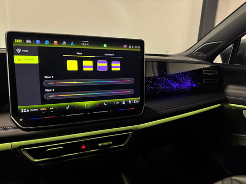 Volkswagen Tiguan 1.5 eTSI R-Line Edition PANO KEYLESS CAM